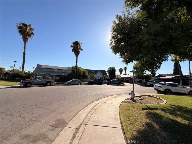 3205 Durrwood, Bakersfield, CA 93304