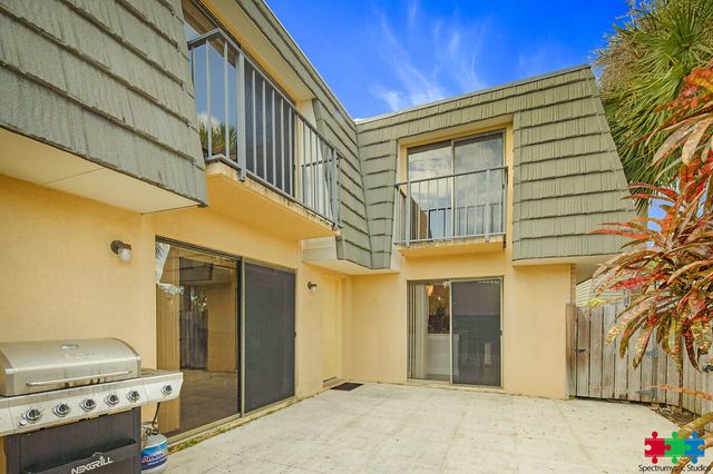 1704 17th Way, West Palm Beach, FL 33407