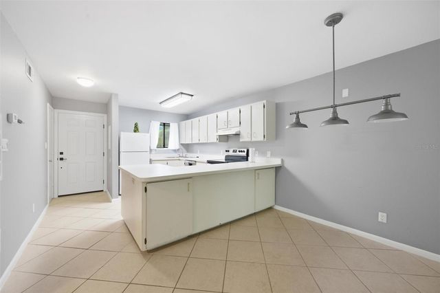 6033 34TH STREET W 20, Bradenton, FL 34210