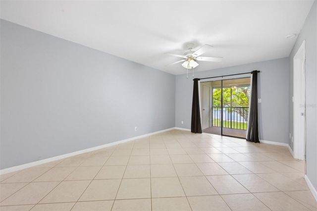 6033 34TH STREET W 20, Bradenton, FL 34210