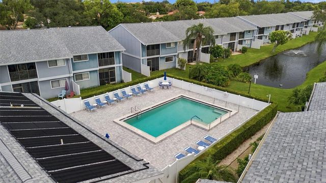 6033 34TH STREET W 20, Bradenton, FL 34210