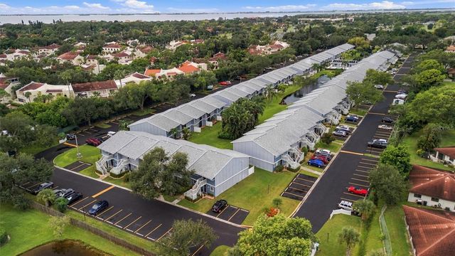 6033 34TH STREET W 20, Bradenton, FL 34210