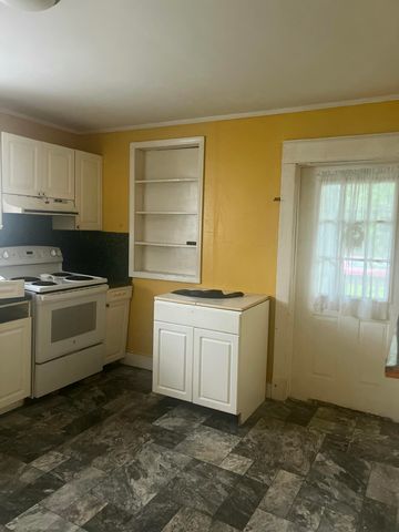 407 W Bartlette Street, Sumter, SC 29150