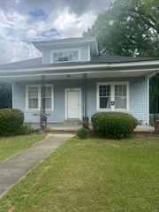 407 W Bartlette Street, Sumter, SC 29150