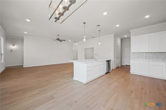 10227 Kimberlite Drive, Temple, TX 76502