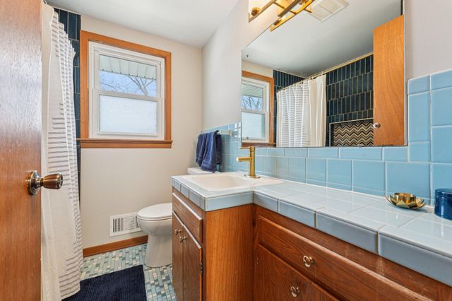 7341 5th Avenue S, Richfield, MN 55423