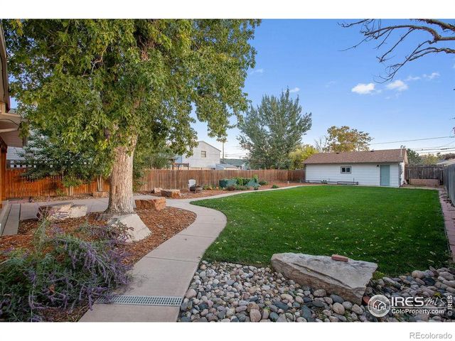 113 Oak Street, Windsor, CO 80550