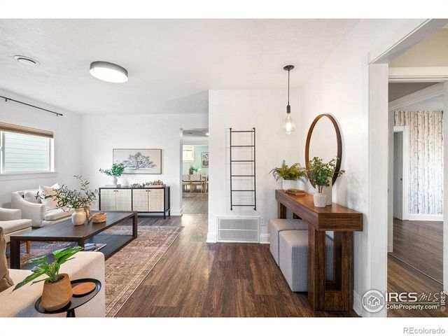 113 Oak Street, Windsor, CO 80550