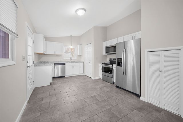 61 Madison Avenue, Clawson, MI 48017