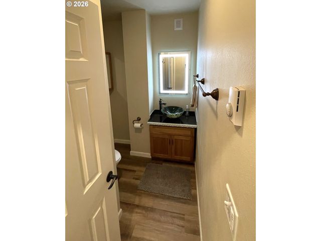 1945 SUNRISE Blvd, Eugene, OR 97405