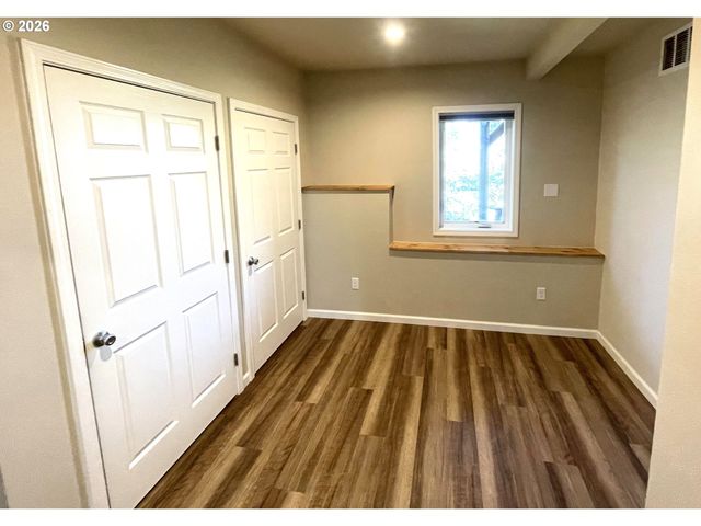 1945 SUNRISE Blvd, Eugene, OR 97405