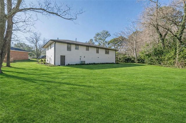 6012 Danbury Court, Morrow, GA 30260