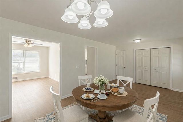 6012 Danbury Court, Morrow, GA 30260