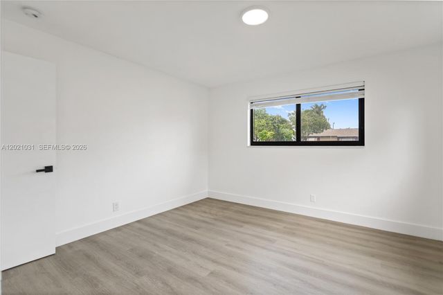 3743 NE 16th Ter, Pompano Beach, FL 33064