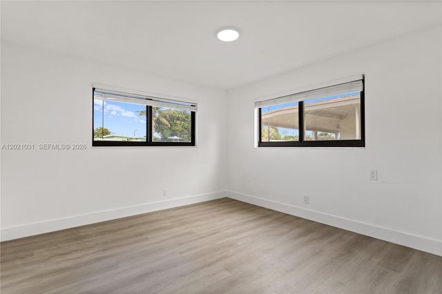 3743 NE 16th Ter, Pompano Beach, FL 33064