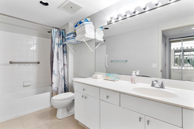 17375 Collins Avenue 1507, Sunny Isles Beach, FL 33160