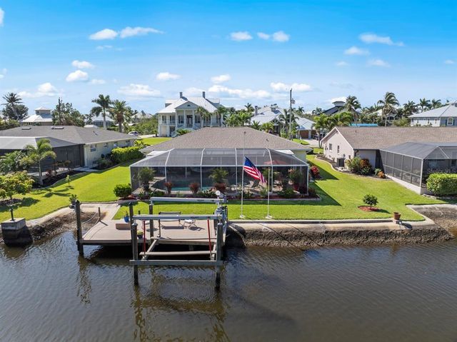 6436 COCOS DRIVE, Fort Myers, FL 33908