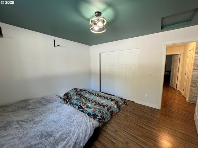 16042 SPARKS Dr, La Pine, OR 97739