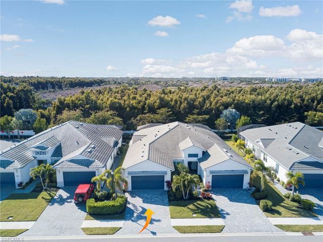 9087 Saint Lucia DR, Naples, FL 34114