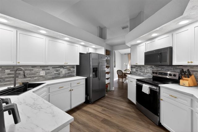 7938 ASHLEY POINTE DRIVE, Lakeland, FL 33810