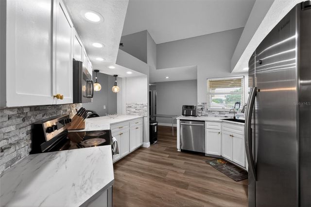 7938 ASHLEY POINTE DRIVE, Lakeland, FL 33810