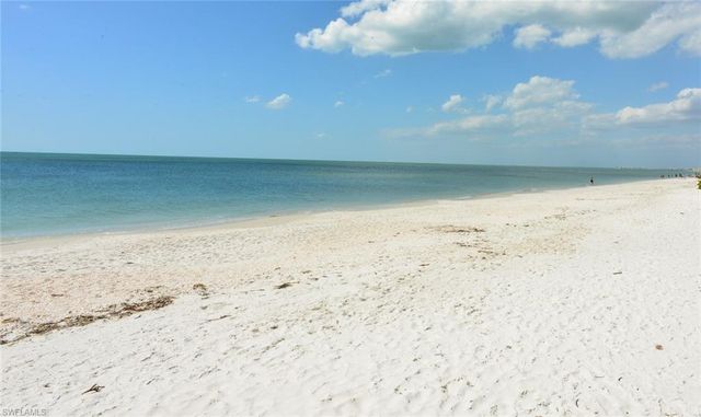 203 Bayfront DR, Bonita Springs, FL 34134
