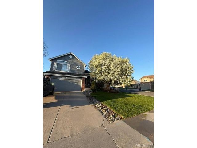 19590 Glendale Ln, Parker, CO 80134