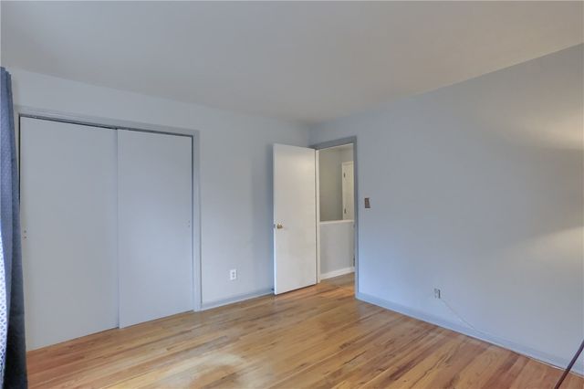 444 Country View Ct, Pennsbury, PA 15205