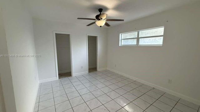 870 NE 142nd St 870, North Miami, FL 33161