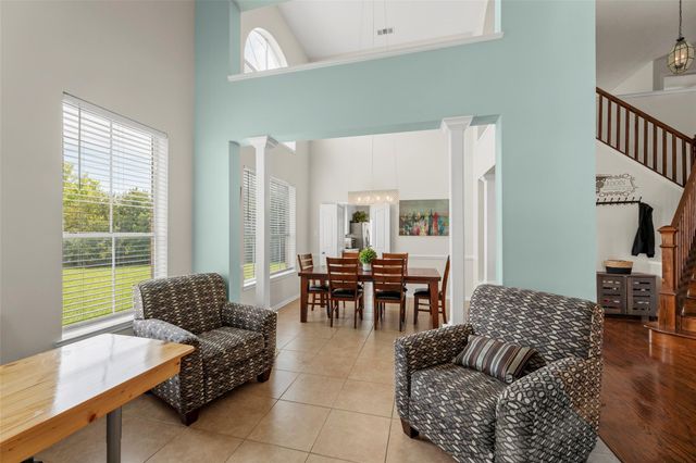 44 Parkway Place, Houston, TX 77040