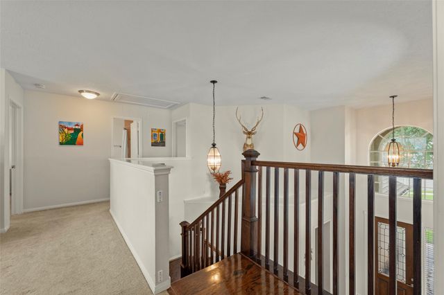 44 Parkway Place, Houston, TX 77040