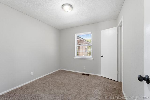 2981 W 66th Street, Tulsa, OK 74132