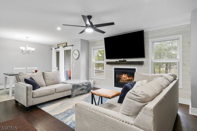 5 Cornwall Ct 5, Hardyston Twp., NJ 07419