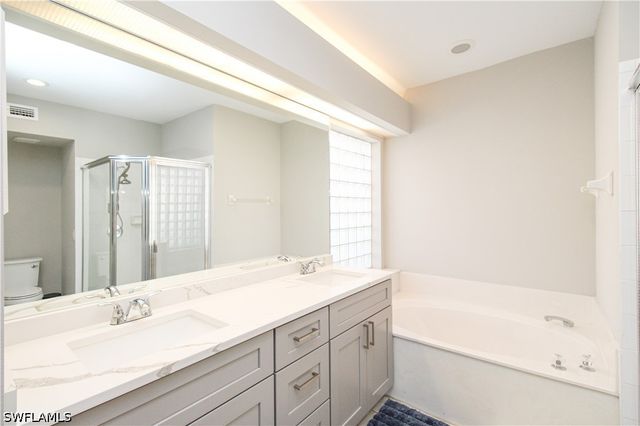 135 Lady Palm DR, Naples, FL 34104