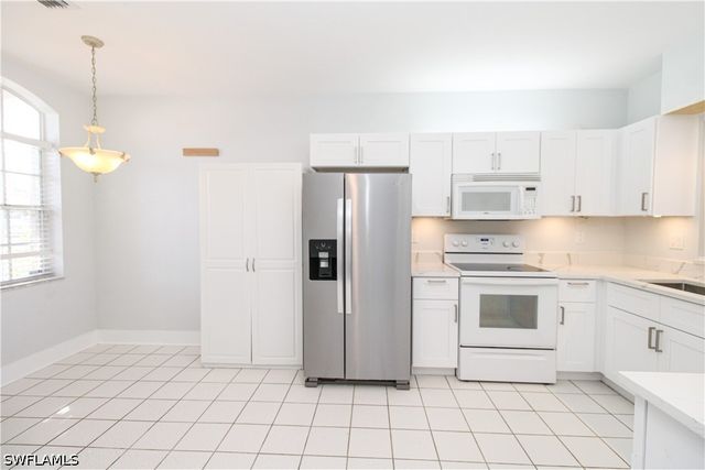 135 Lady Palm DR, Naples, FL 34104