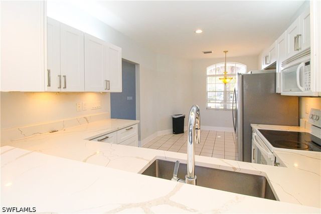 135 Lady Palm DR, Naples, FL 34104