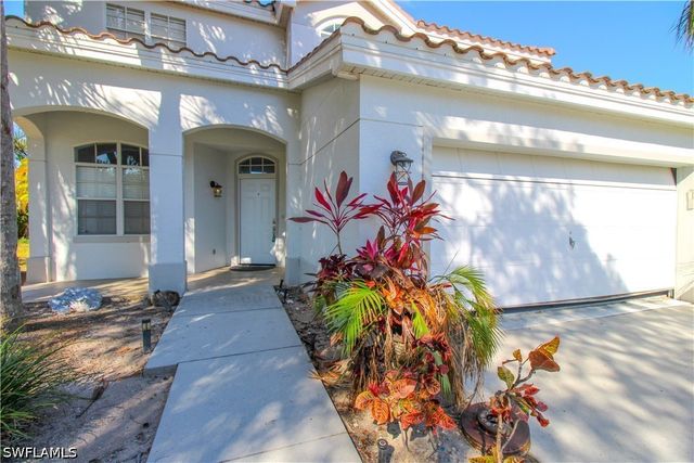 135 Lady Palm DR, Naples, FL 34104
