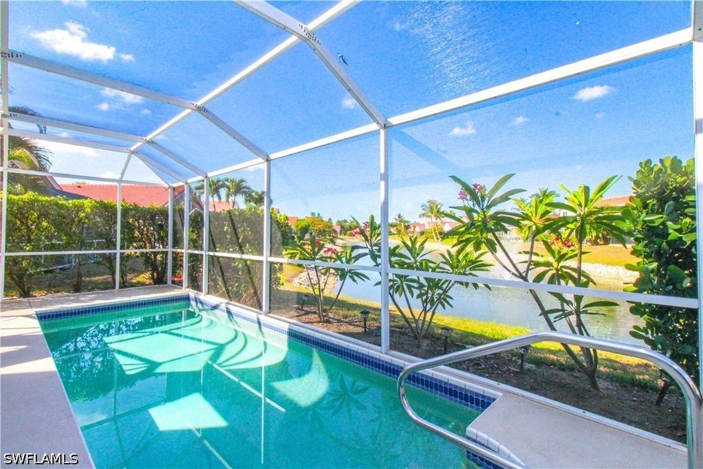 135 Lady Palm DR, Naples, FL 34104
