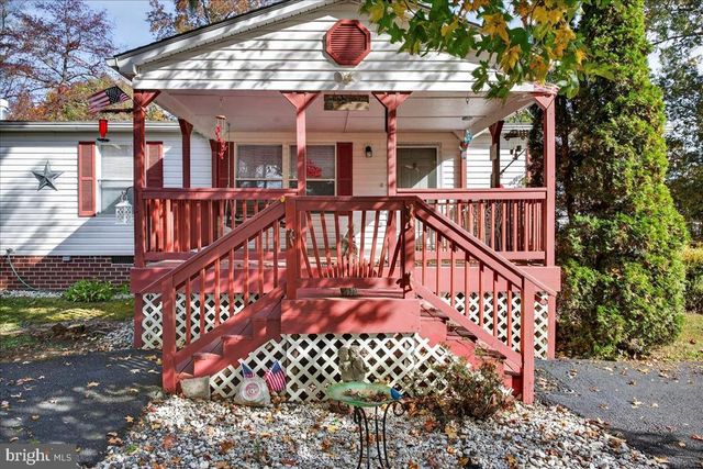 220 CHALKLEVEL RD, Louisa, VA 23093