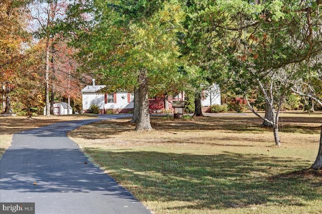 220 CHALKLEVEL RD, Louisa, VA 23093