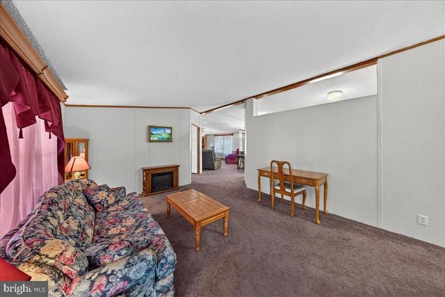 220 CHALKLEVEL RD, Louisa, VA 23093