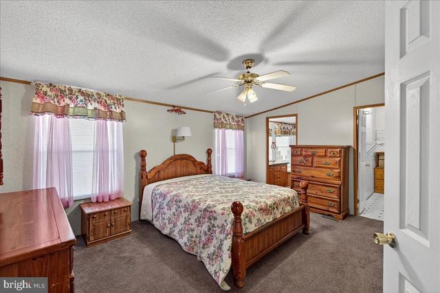 220 CHALKLEVEL RD, Louisa, VA 23093