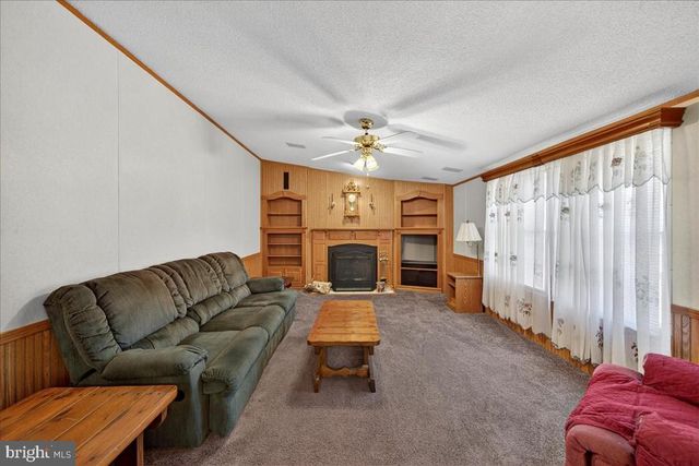 220 CHALKLEVEL RD, Louisa, VA 23093