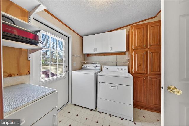 220 CHALKLEVEL RD, Louisa, VA 23093