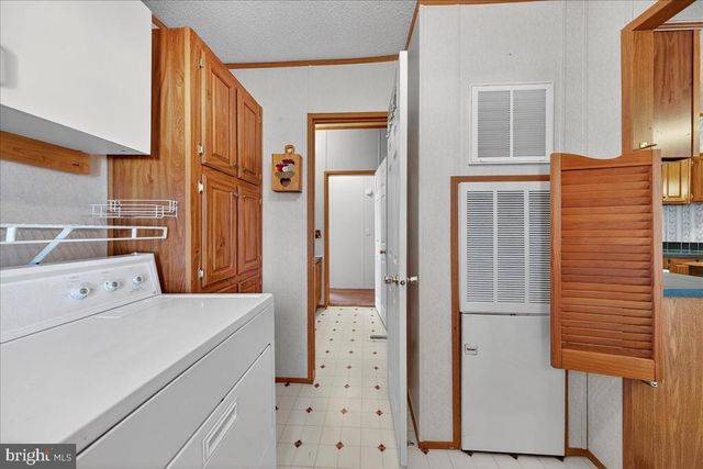 220 CHALKLEVEL RD, Louisa, VA 23093