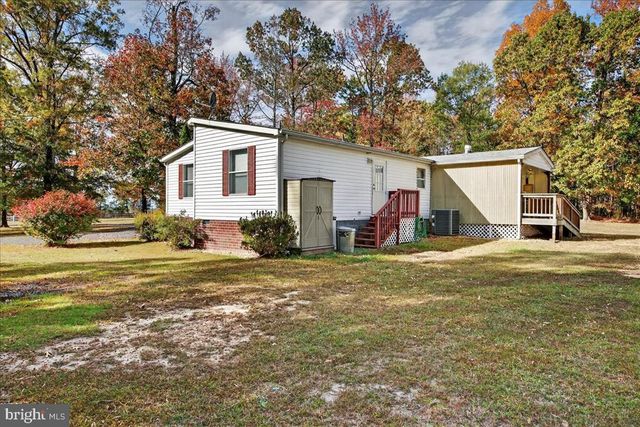 220 CHALKLEVEL RD, Louisa, VA 23093