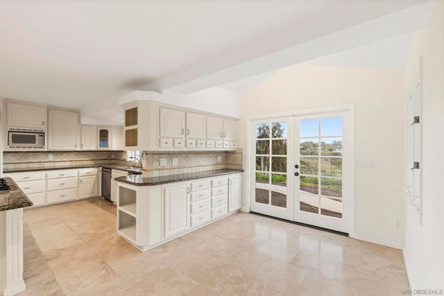 16551 Zumaque, Rancho Santa Fe, CA 92067
