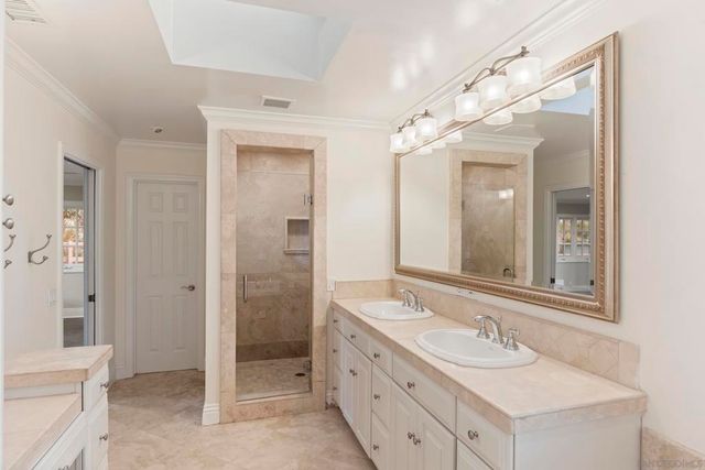 16551 Zumaque, Rancho Santa Fe, CA 92067