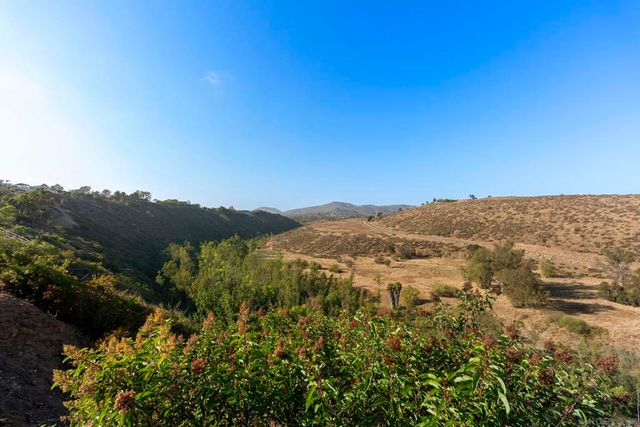 16551 Zumaque, Rancho Santa Fe, CA 92067