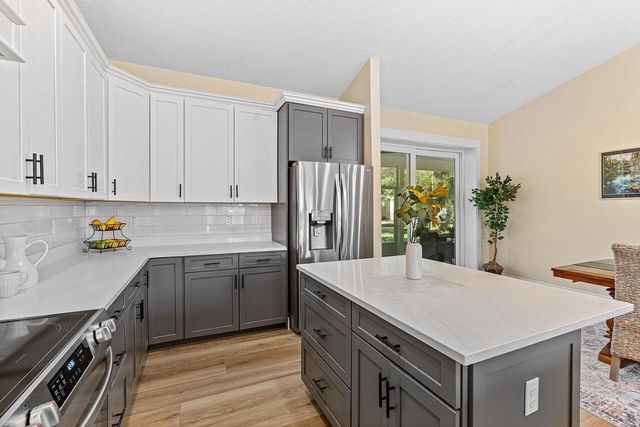 7780 92nd Avenue, Vero Beach, FL 32967